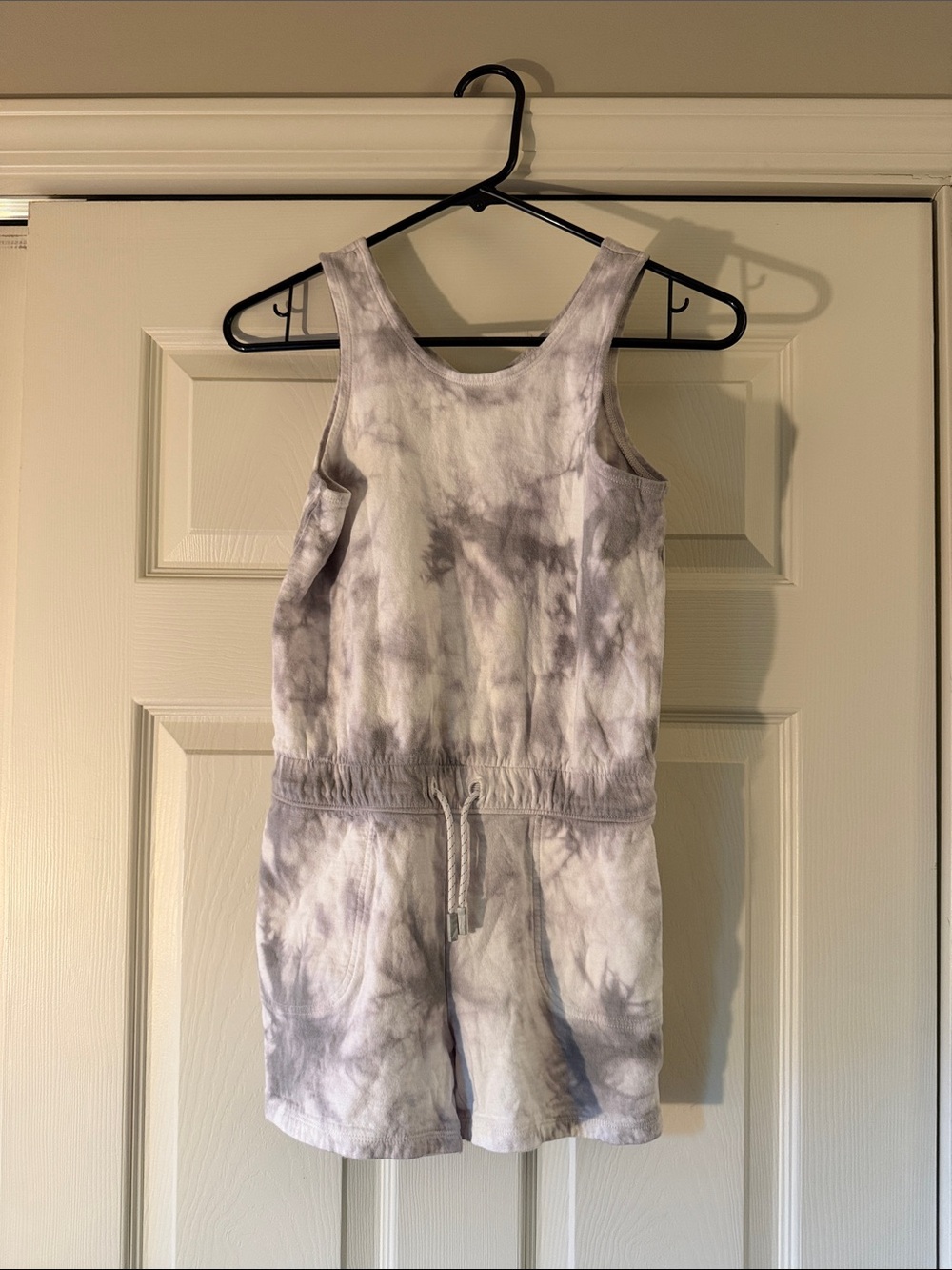 Athleta Girl Tie-Dye Sleeveless Romper in Gray and White